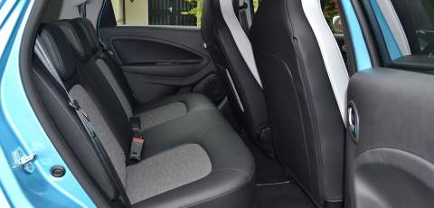 Renault ZOE GT Line R135 Z.E. rear seats