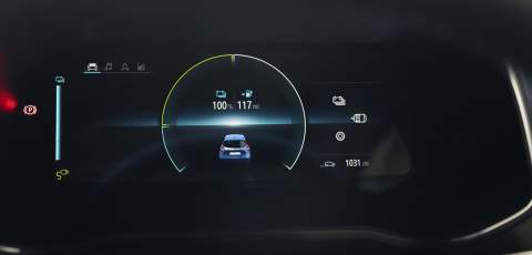 Renault ZOE GT Line R135 Z.E. 10 inch driver's display