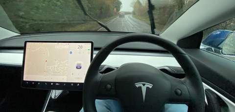 Tesla Model 3 Performance air con
